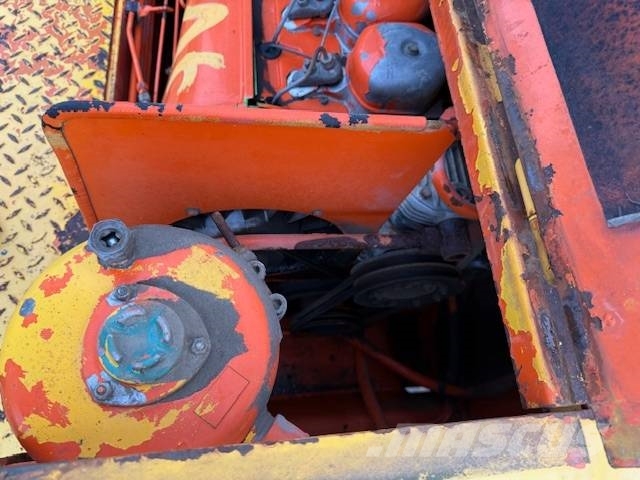 Hamm GRW 15 Cilindros Compactadores de pneus