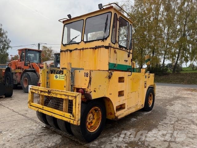 Hamm GRW 15 Cilindros Compactadores de pneus
