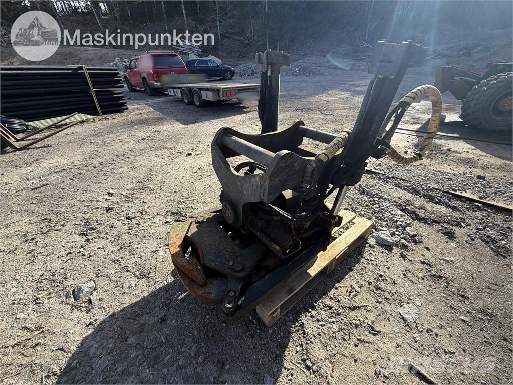 Engcon EC 226 Ротатори