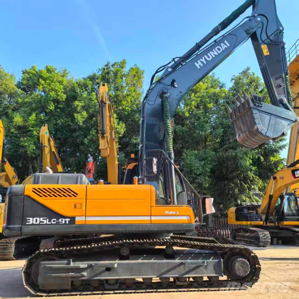 Hyundai Robex 305LC-9T Kāpurķēžu ekskavatori