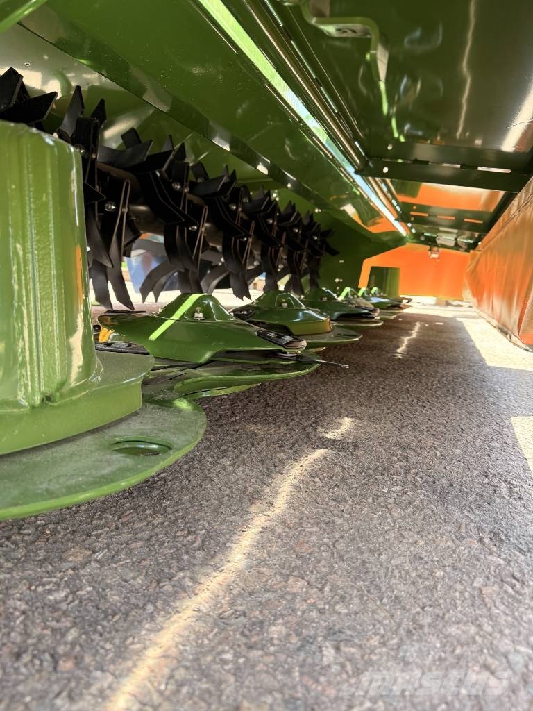 Krone Easy Cut F360 CV Slåmaskiner