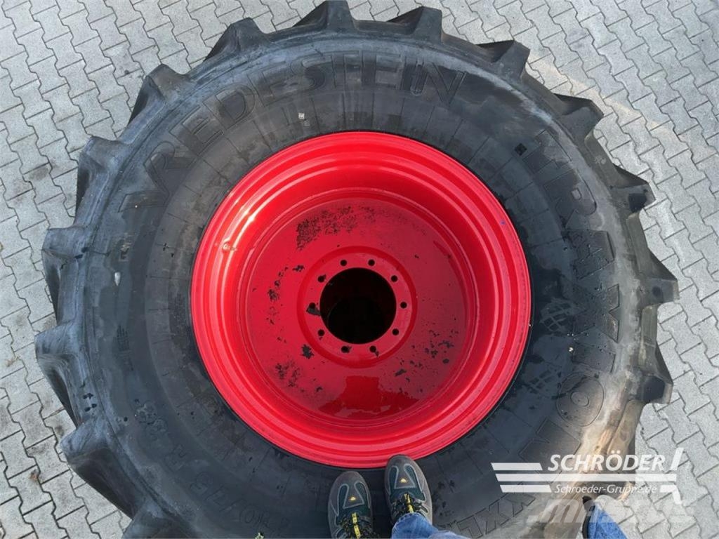 Vredestein 2X600/70R28 | 2X710/75R38 VREDESTEIN Tyres, wheels and rims