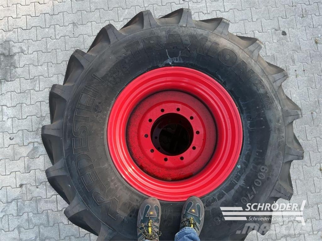 Vredestein 2X600/70R28 | 2X710/75R38 VREDESTEIN Tyres, wheels and rims