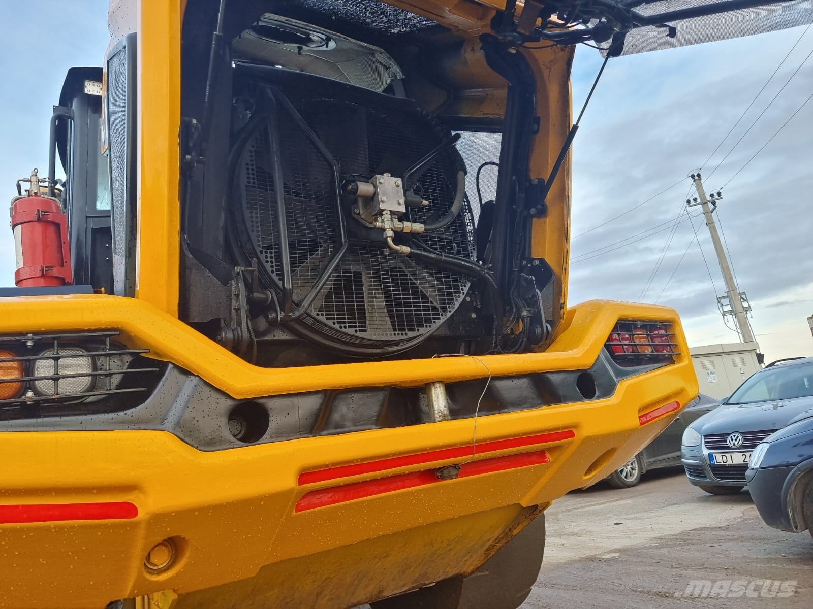 JCB 437 Hi-Tip Naudoti ratiniai krautuvai
