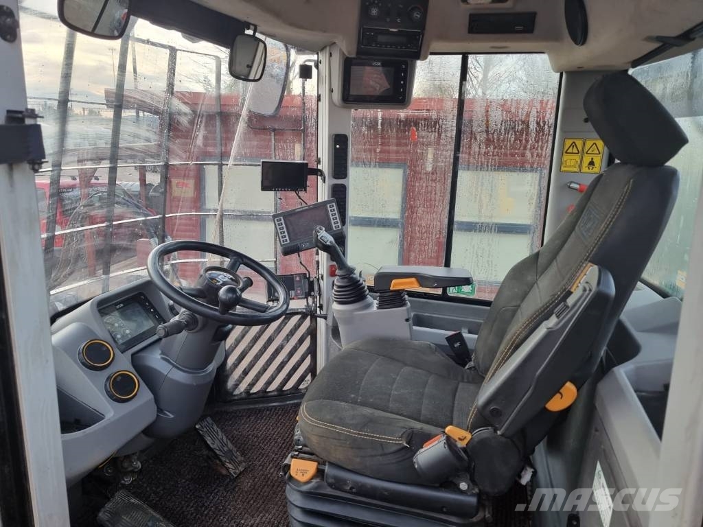 JCB 437 Hi-Tip Naudoti ratiniai krautuvai