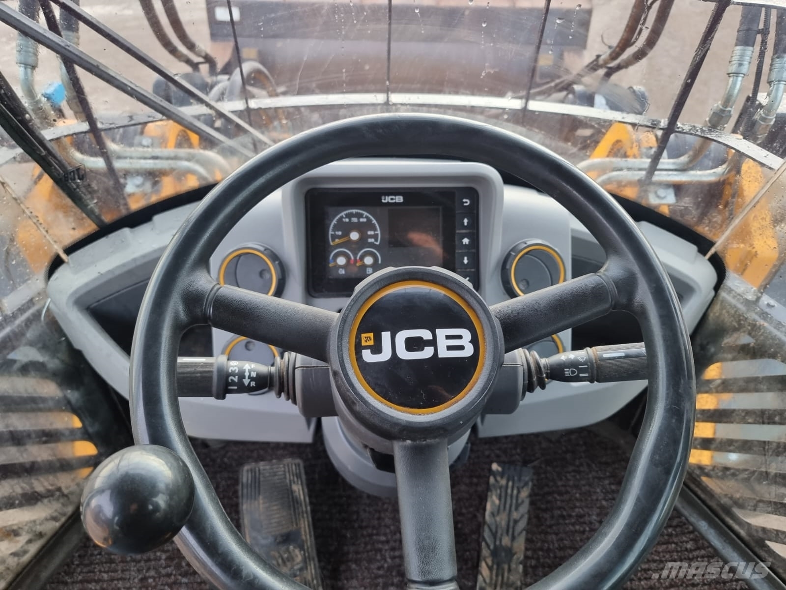 JCB 437 Hi-Tip Naudoti ratiniai krautuvai