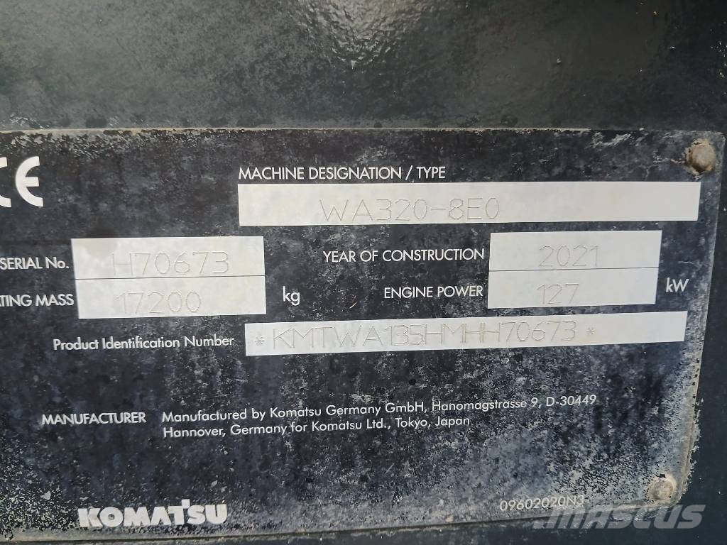 Komatsu WA 320-8 Gumikerekes homlokrakodók