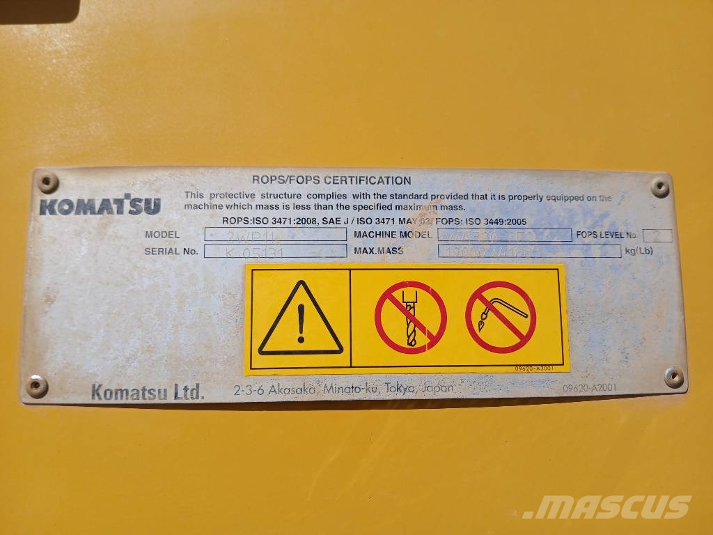 Komatsu WA 320-8 Gumikerekes homlokrakodók