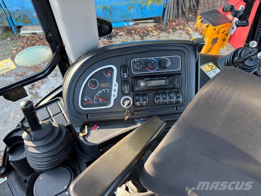 JCB 3 CX Товарач със заден ексватор