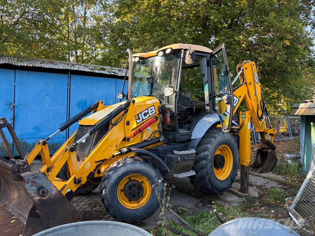 JCB 3 CX Товарач със заден ексватор