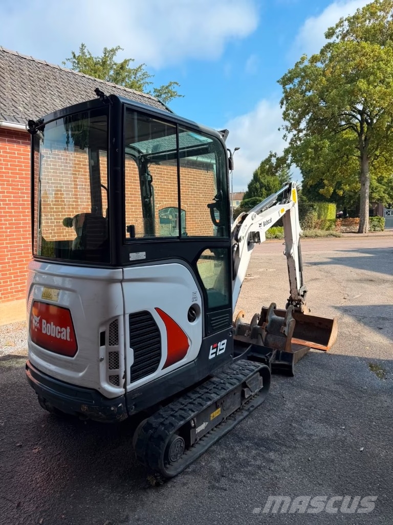Bobcat E 19 Mini kotrók < 7t
