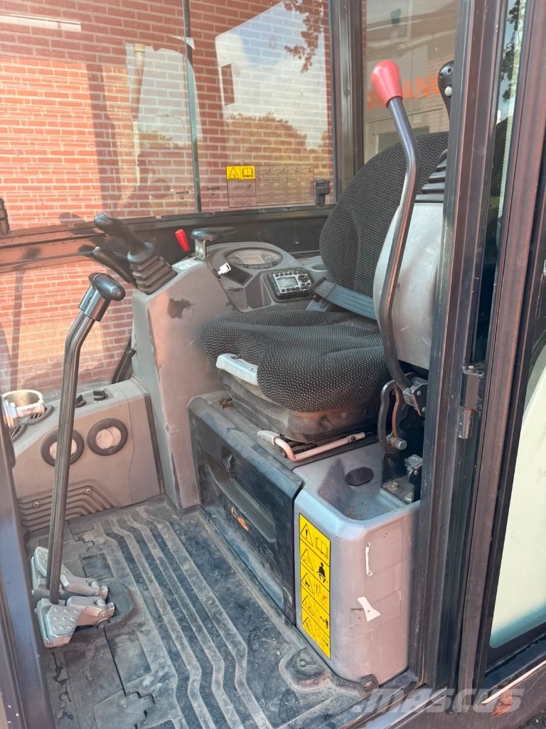 Bobcat E 19 Mini kotrók < 7t