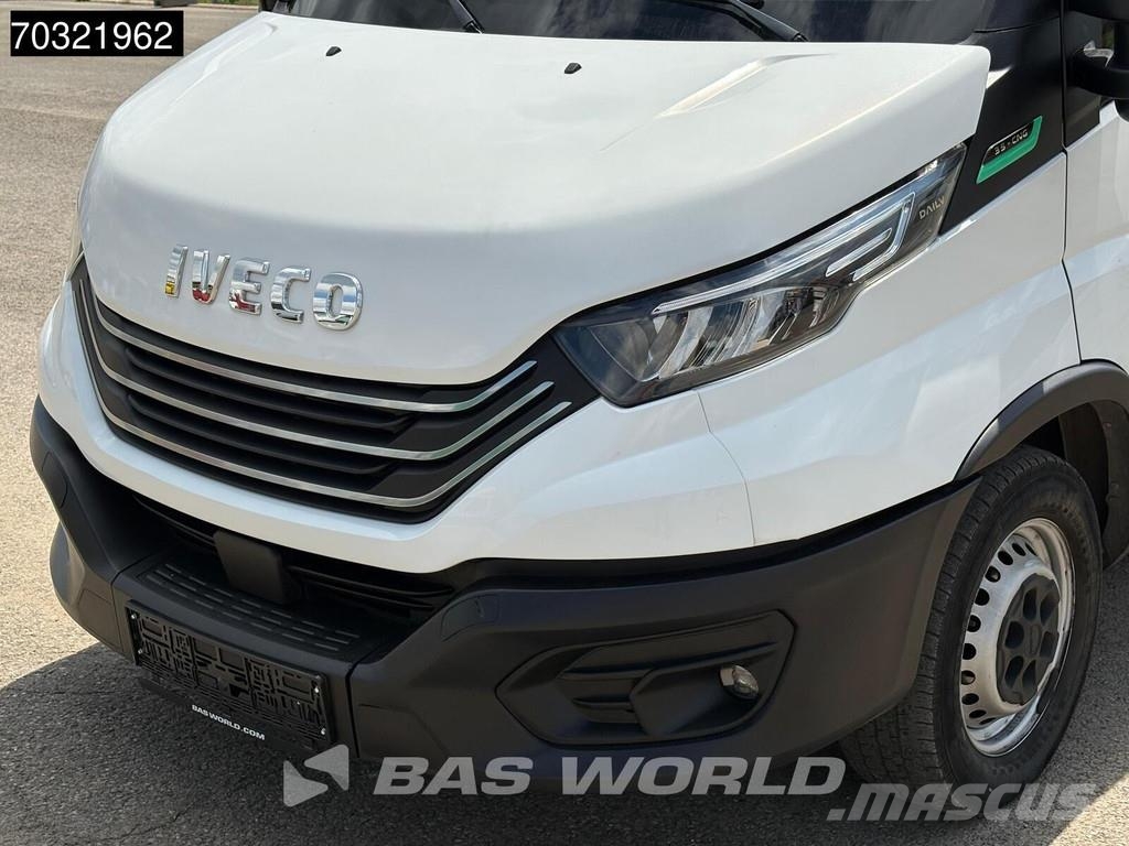 Iveco Daily 35S14 3.0L CNG Automatik L2H2 Navi Klima Tem Furgonetas cerradas