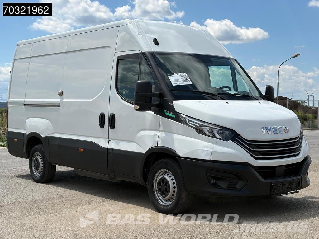 Iveco Daily 35S14 3.0L CNG Automatik L2H2 Navi Klima Tem Furgonetas cerradas