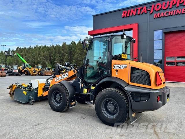 CASE 321 F / 8 KPL LISÄLAITETTA !!!! Wielladers