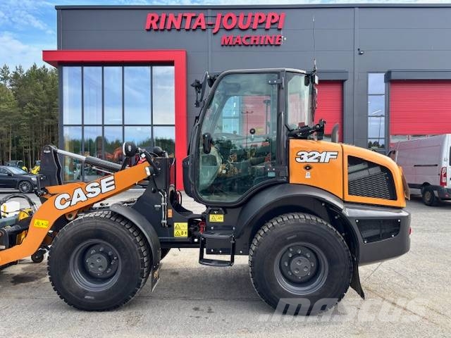 CASE 321 F / 8 KPL LISÄLAITETTA !!!! Wielladers
