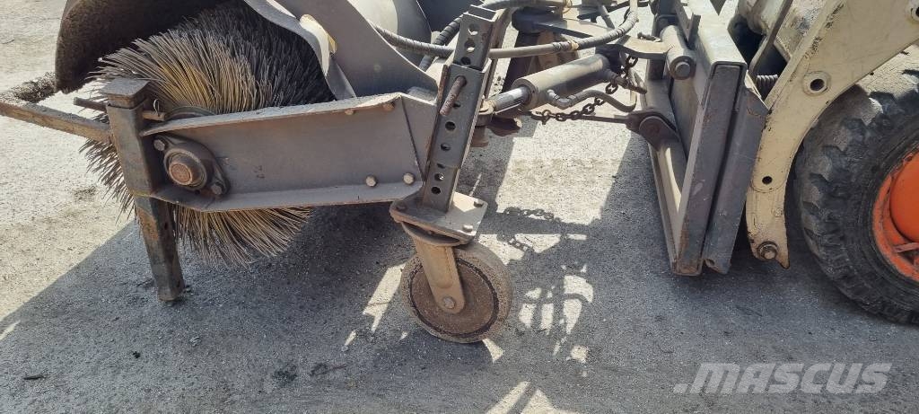 Stark AH 1600 Cepillos