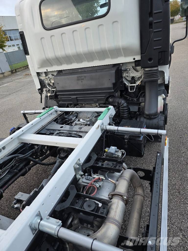 Isuzu P75 E6 Cc 5193 Cv190 Kw140 Passo 2900 E6 شاحنات المخلفات