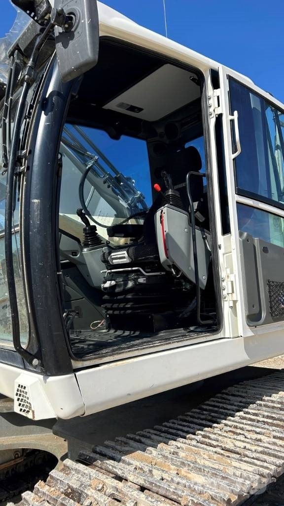 Liebherr R 945 B Roomikekskavaatorid