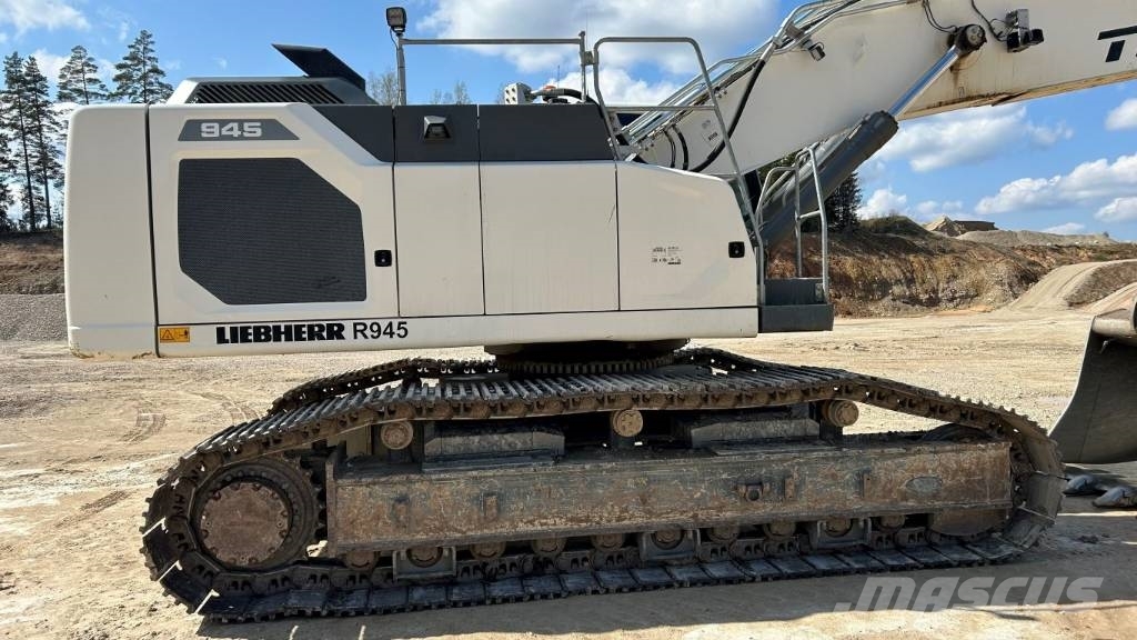 Liebherr R 945 B Roomikekskavaatorid