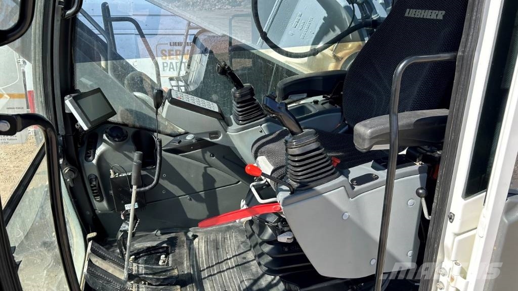 Liebherr R 945 B Roomikekskavaatorid