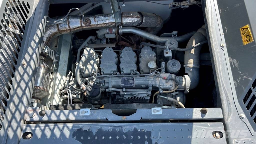 Liebherr R 945 B Roomikekskavaatorid