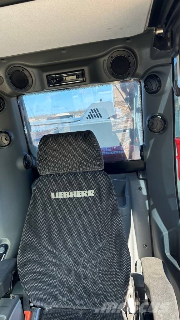 Liebherr R 945 B Roomikekskavaatorid