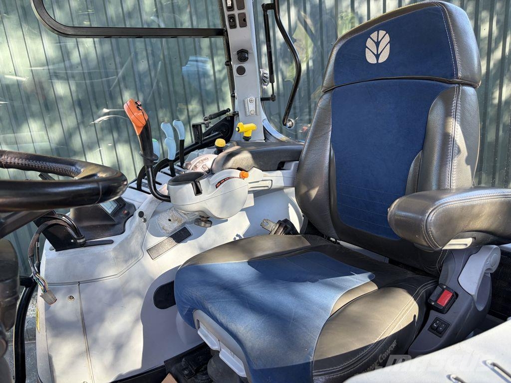 New Holland T7.210 PC Traktori