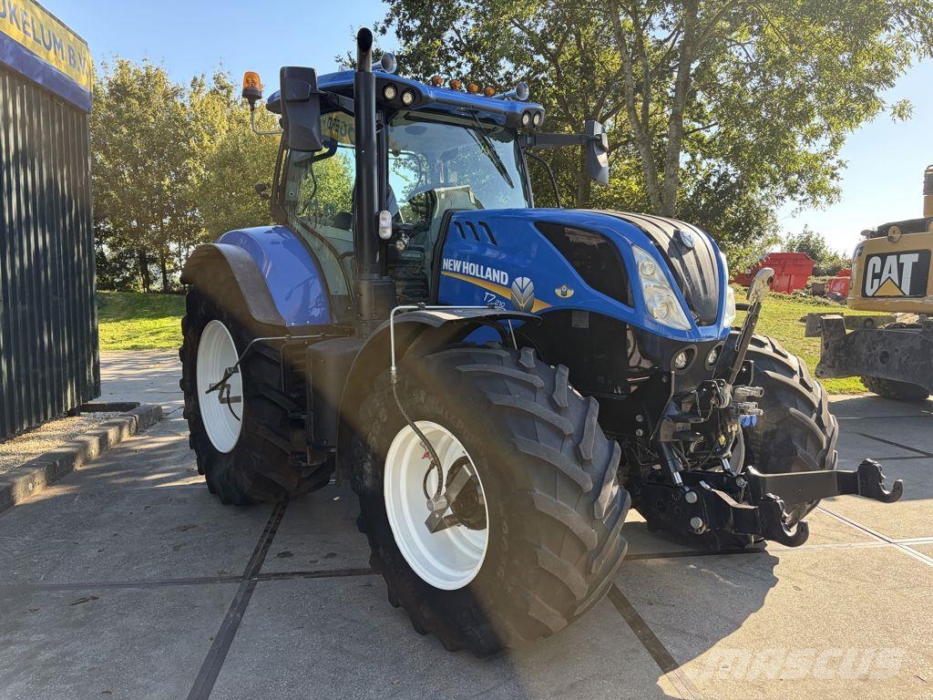 New Holland T7.210 PC Traktori