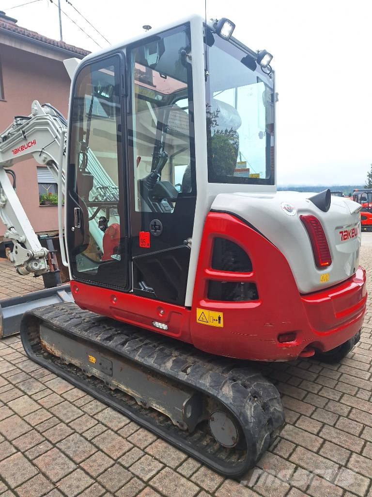 Takeuchi TB 370 Minigraafmachines < 7t