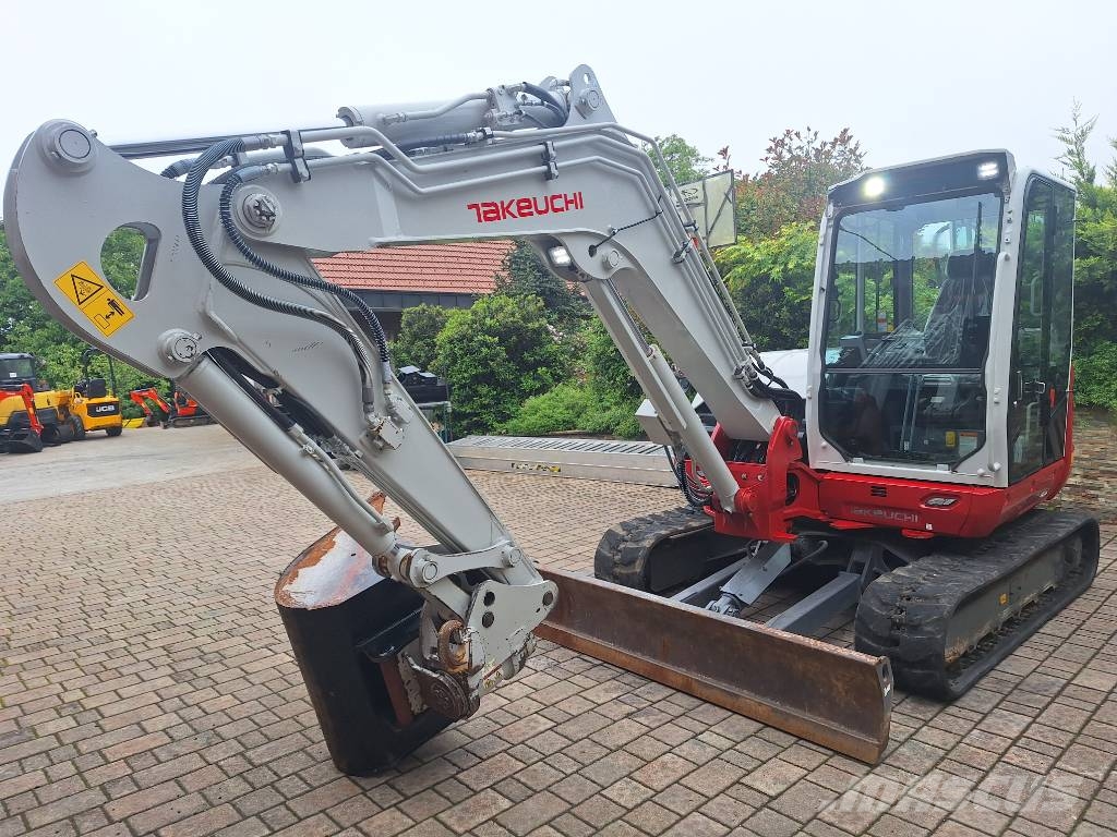 Takeuchi TB 370 Minigraafmachines < 7t