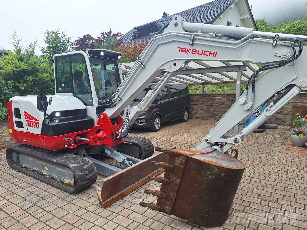 Takeuchi TB 370 Minigraafmachines < 7t