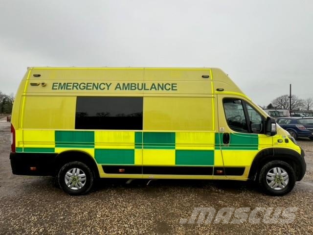 Fiat Ducato A&E Fiat Ducato A&E Vehicle with Stryker Pr سيارات إسعاف