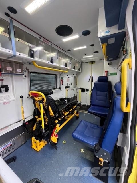 Fiat Ducato A&E Fiat Ducato A&E Vehicle with Stryker Pr سيارات إسعاف