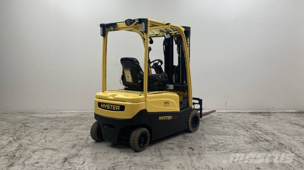 Hyster J 2.0 XN LWB شاحنات ذات رافعات شوكية تعمل بالكهرباء