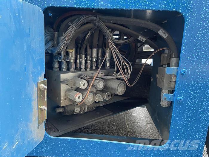Genie GS4047 رافعات ومنصات أخرى