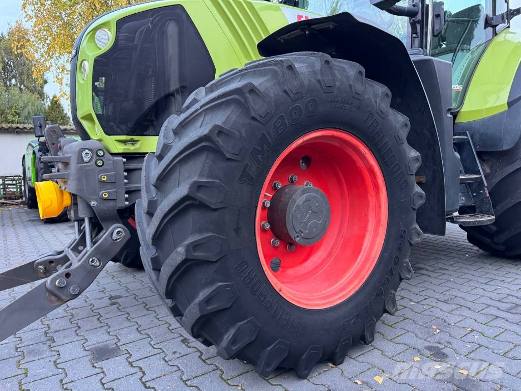 CLAAS ARION 640 CEBIS Hexashift Traktorit