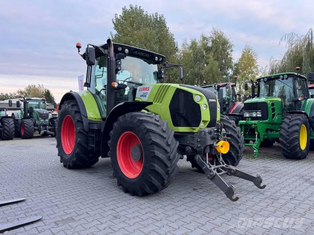 CLAAS ARION 640 CEBIS Hexashift Traktorit
