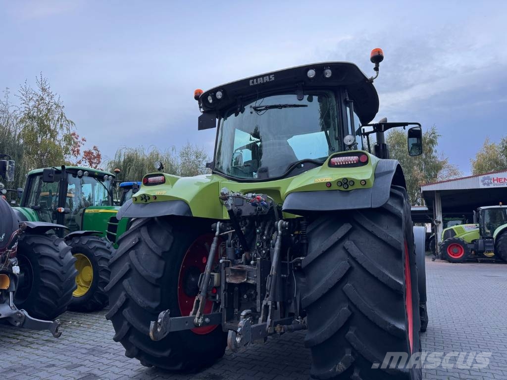 CLAAS ARION 640 CEBIS Hexashift Traktorit