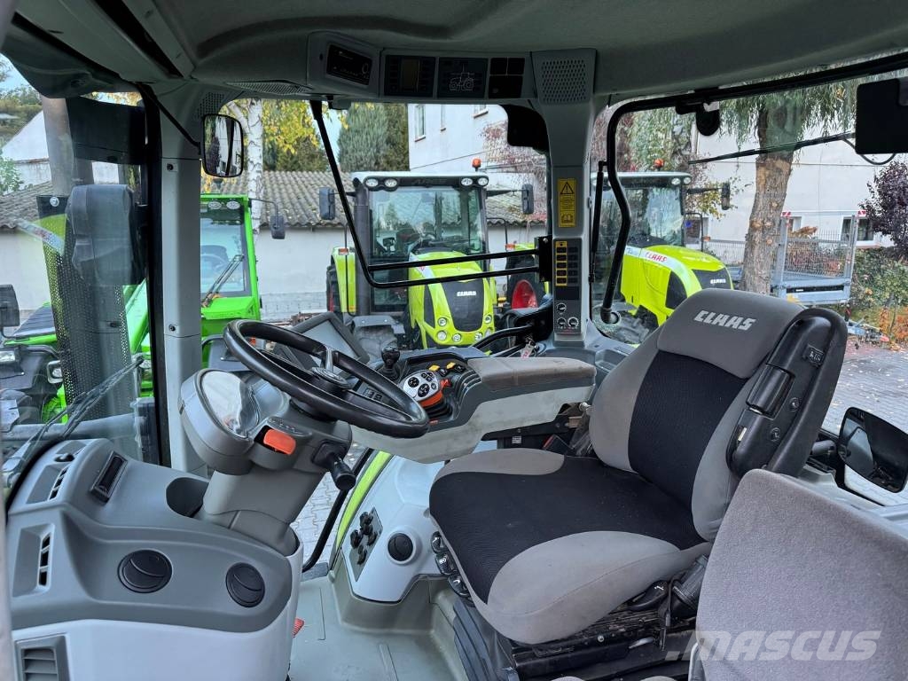 CLAAS ARION 640 CEBIS Hexashift Traktorit