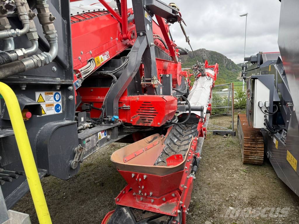 Sandvik QH 332 DDHS Trituradoras móviles