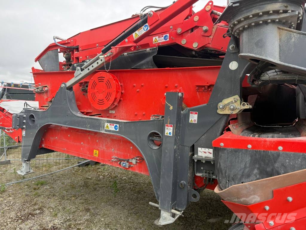 Sandvik QH 332 DDHS Trituradoras móviles