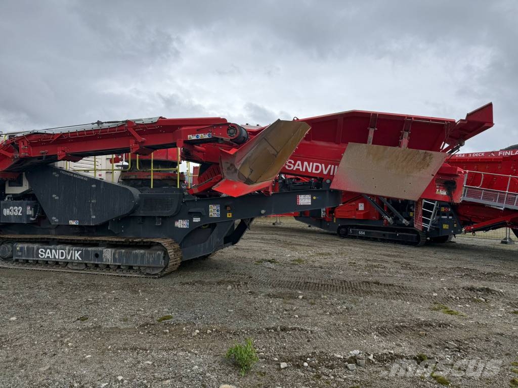 Sandvik QH 332 DDHS Trituradoras móviles