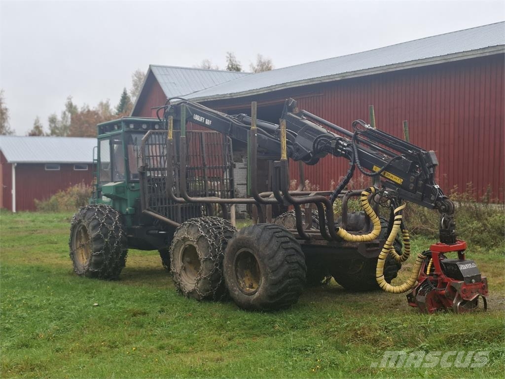 Timberjack FMG 1010 集运机