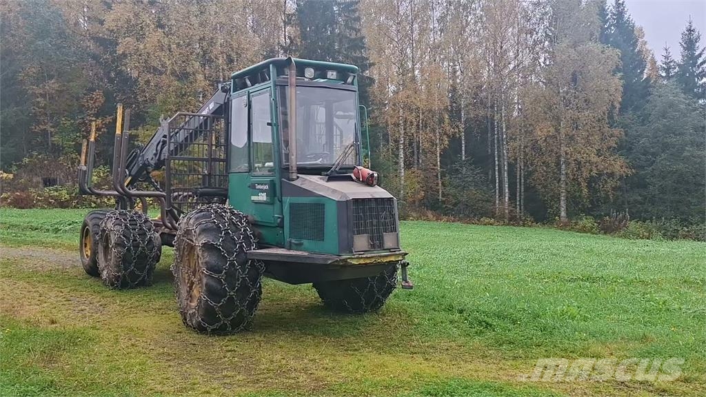 Timberjack FMG 1010 集运机