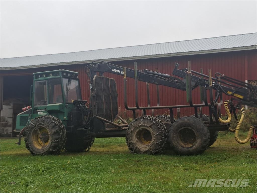 Timberjack FMG 1010 集运机