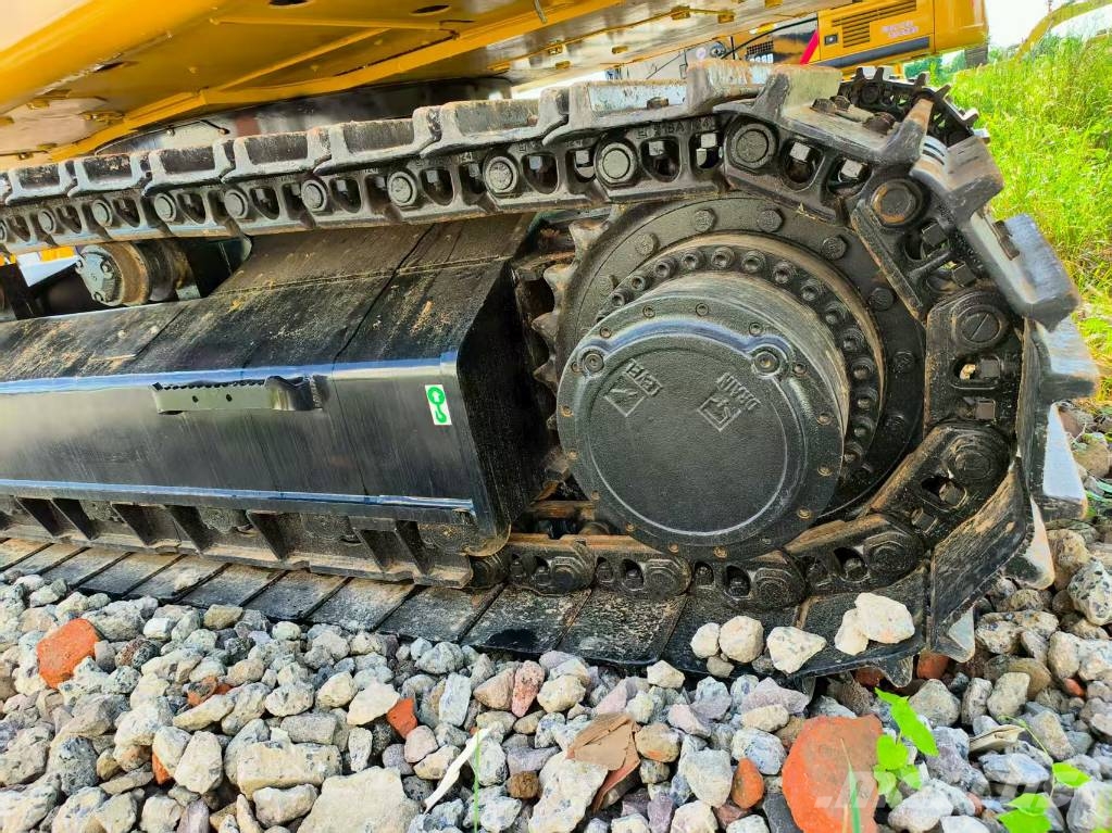 CAT 345 Bagri goseničarji