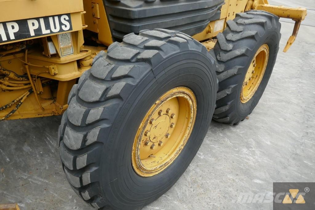 CAT 140H Grader