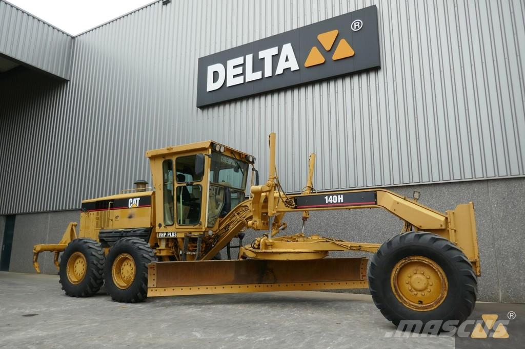 CAT 140H Grader