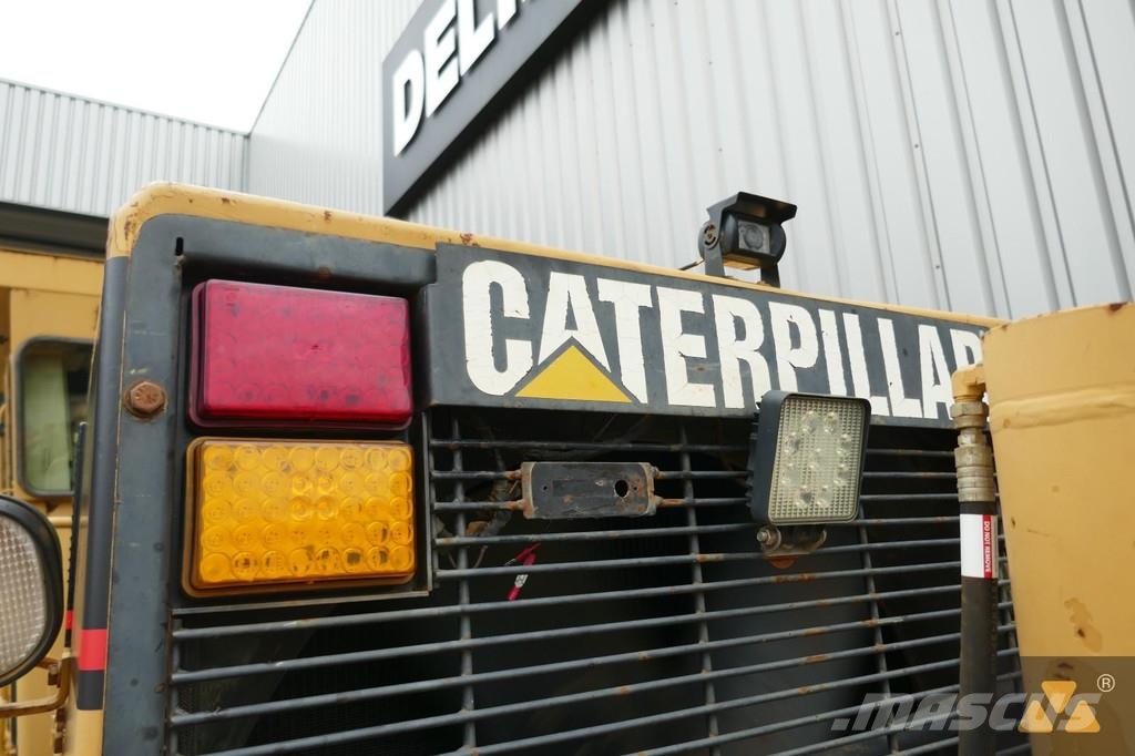 CAT 140H Veihøvler